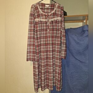 Secret Treasures Red and Gray Plaid Nightgown